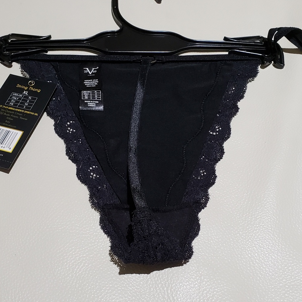String Thong - Picture 3 of 3